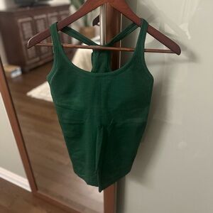 Lululemon size 8 tank top